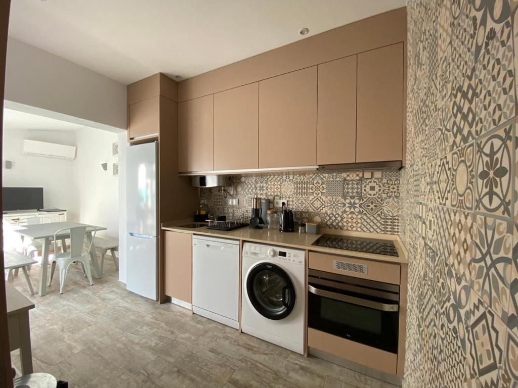 ラゴスFriendly Houseアパートメント エクステリア 写真